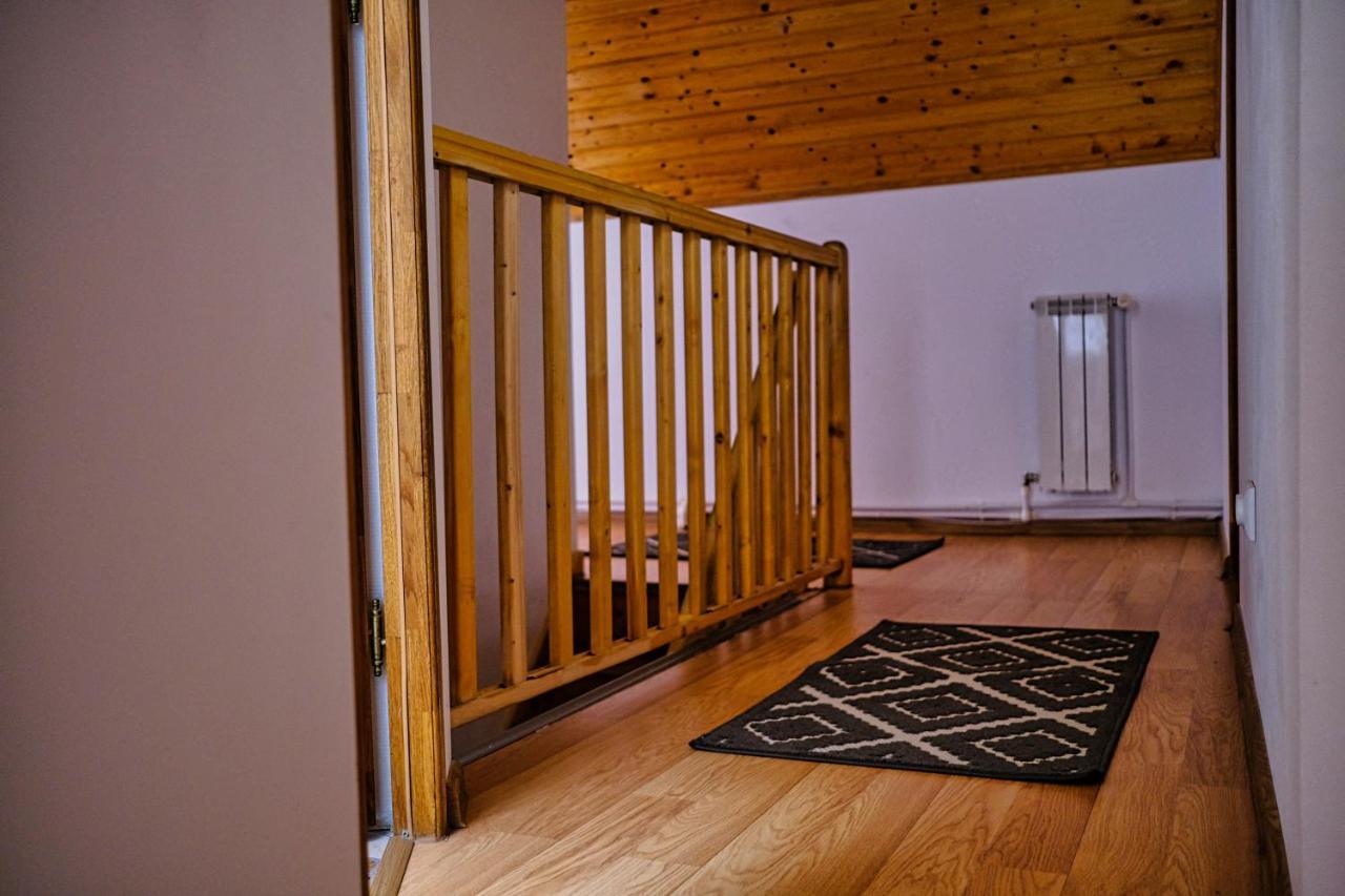 Ferienwohnung Londof Housing City Center Brașov Exterior foto